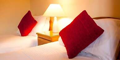 Broadlands Bed and breakfast