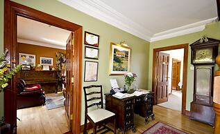 Lurgan House Bed & Breakfast