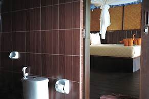 Phi Phi Relax Beach Resort