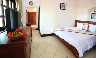 Con Ga Vang Resort
