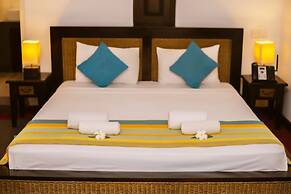 St. Lachlan Hotel & Suites