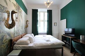 ArtHotel Connection