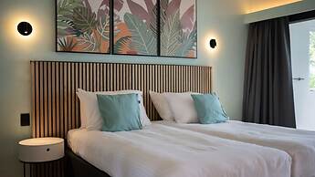 Blue Bay Lodges