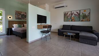 Blue Bay Lodges