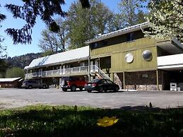 The Hitching Post Motel