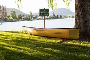 The Lakeside Resort