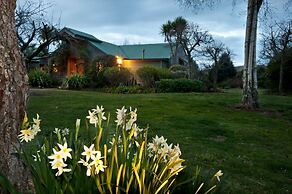 Whakaipo Lodge