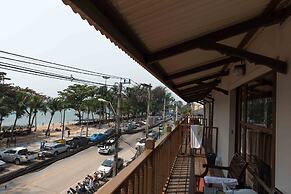 Jomtien Boathouse