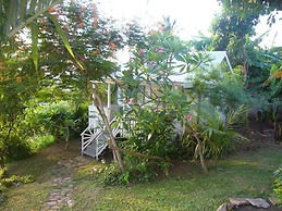 Green Roof Inn