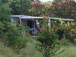 Green Roof Inn