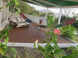 Green Roof Inn
