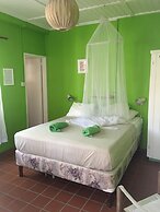 Green Roof Inn