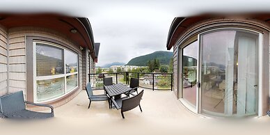 Harrison Lake View Suites