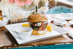 The Sebel Melbourne Docklands Hotel