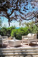 Ticho's Greenblu Hotel