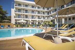 Ticho's Greenblu Hotel
