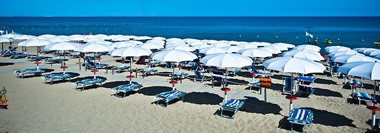 Ticho's Greenblu Hotel