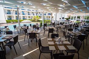 Ticho's Greenblu Hotel