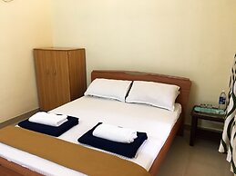 Palm Grove Service Villa
