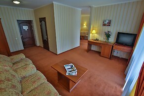 Hotel Ukraina