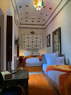 Riad Abaka by Ghali