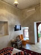 Riad Abaka by Ghali