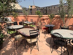 Riad Abaka by Ghali