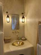 Riad Sin