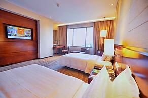 Gumaya Tower Hotel Semarang