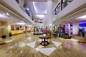 Grand Candi Hotel