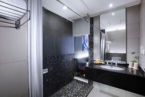 Grand Candi Hotel