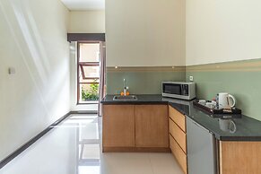 Svarna Suite Seminyak