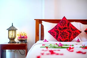 Residence Wat Damnak