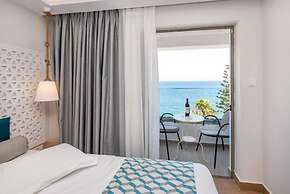 Triton Hotel