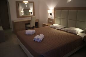 Petinaros Hotel