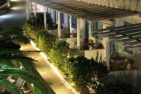 Petinaros Hotel