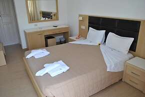 Petinaros Hotel