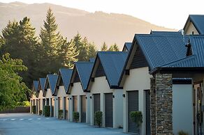Platinum Queenstown Villas