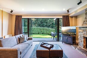 Platinum Queenstown Villas