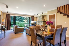 Platinum Queenstown Villas