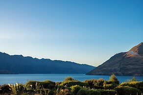 Platinum Queenstown Villas