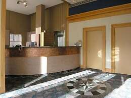 Tropicana Suite Hotel
