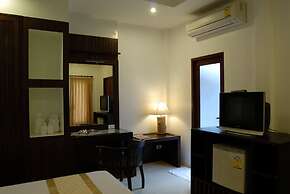 Promtsuk Buri Resort