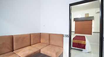 Bakung Sunset Hotel