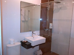 Svarna Hotel Sanur