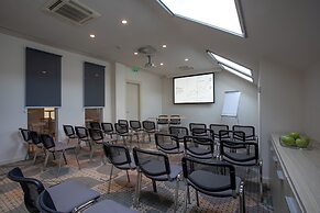 Jump INN Hotel Belgrade