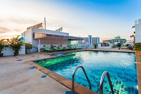 Tara Court Hotel