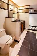 Tara Court Hotel
