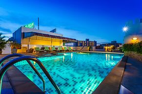 Tara Court Hotel