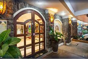 Tara Court Hotel